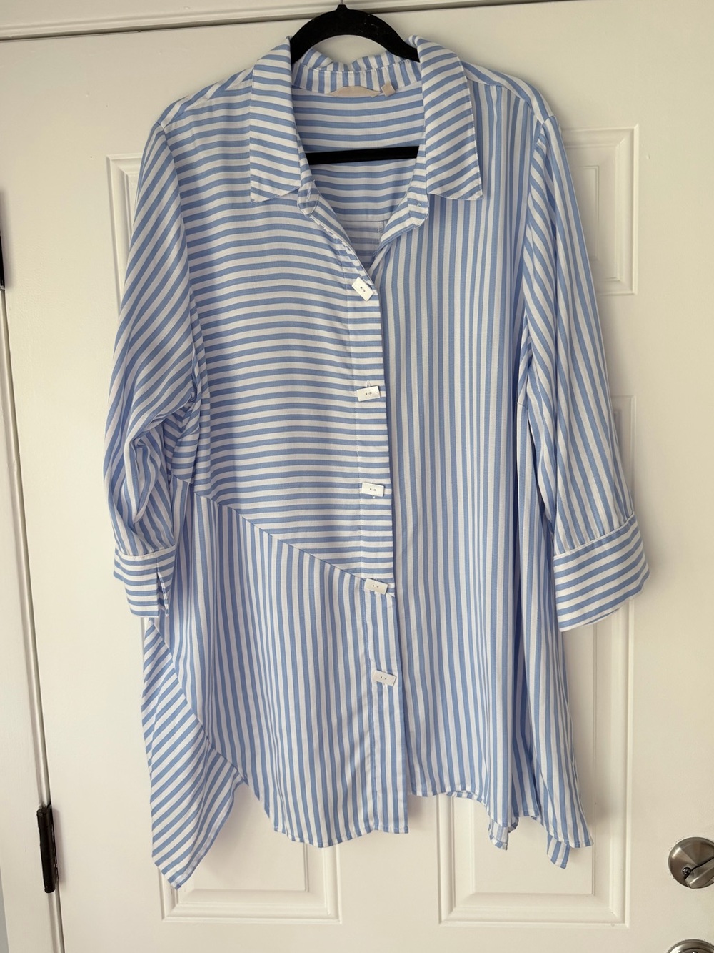 Soft surroundings size 2x white blue striped top tunic button up